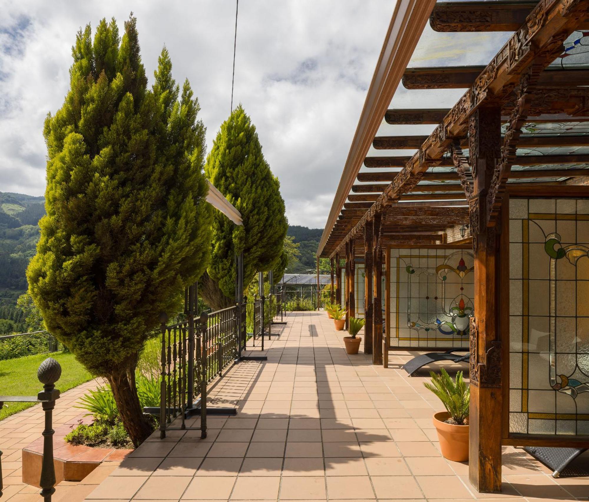 Hotel & Spa Etxegana Сеанури Экстерьер фото